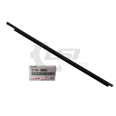 Genuine Toyota Landcruiser Uzj100 Hzj105 Rh Front Door Weatherstrip Moulding