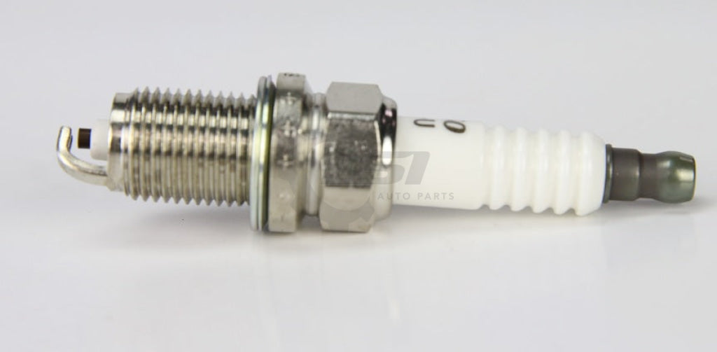 1 X Genuine Toyota Spark Plug For 4 Runner Landcruiser Tarago Yaris Plugs