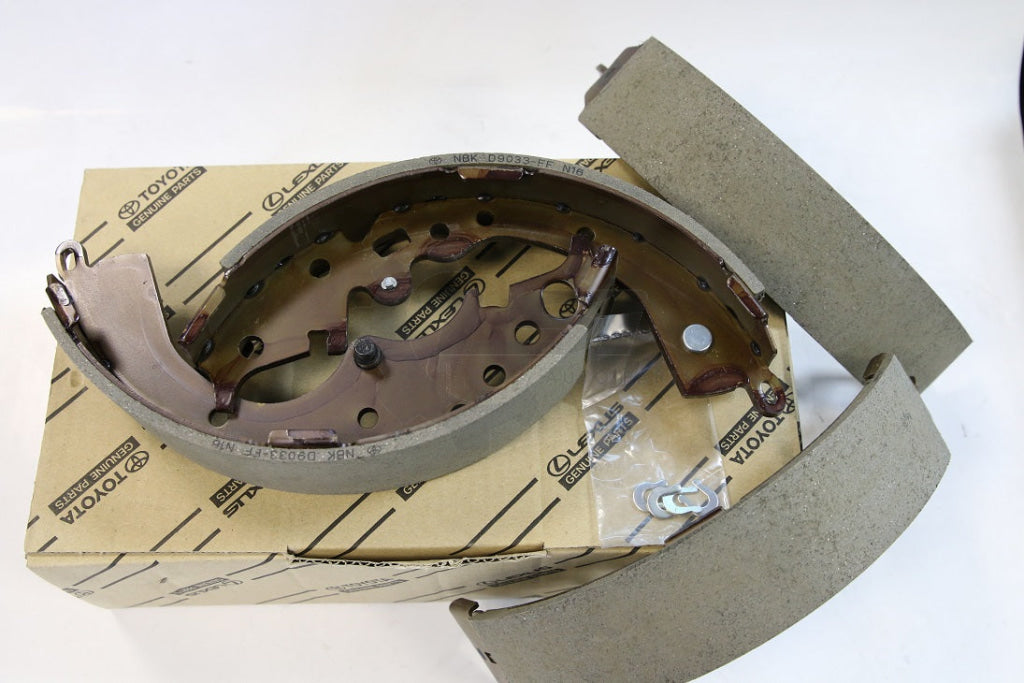 Bulk Buy 5 X Toyota Genuine Rear Brake Shoes Set For Hiace X-Ref:n1847